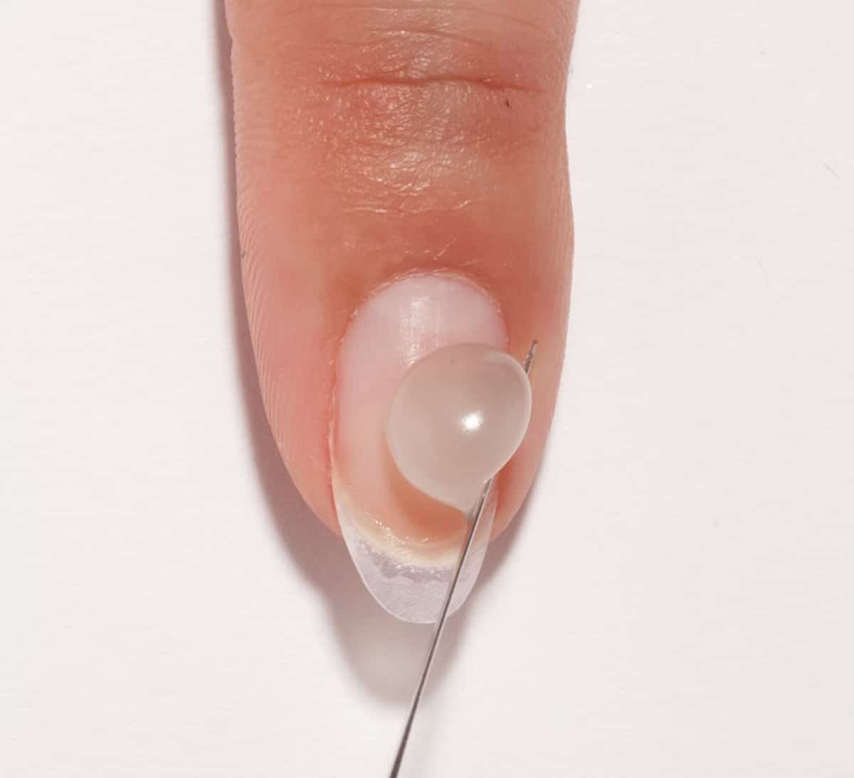 gainage des ongles avec acrygel transparent